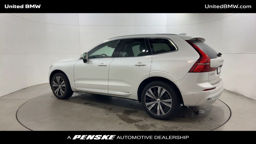 2022 Volvo XC60 B6 Inscription 6