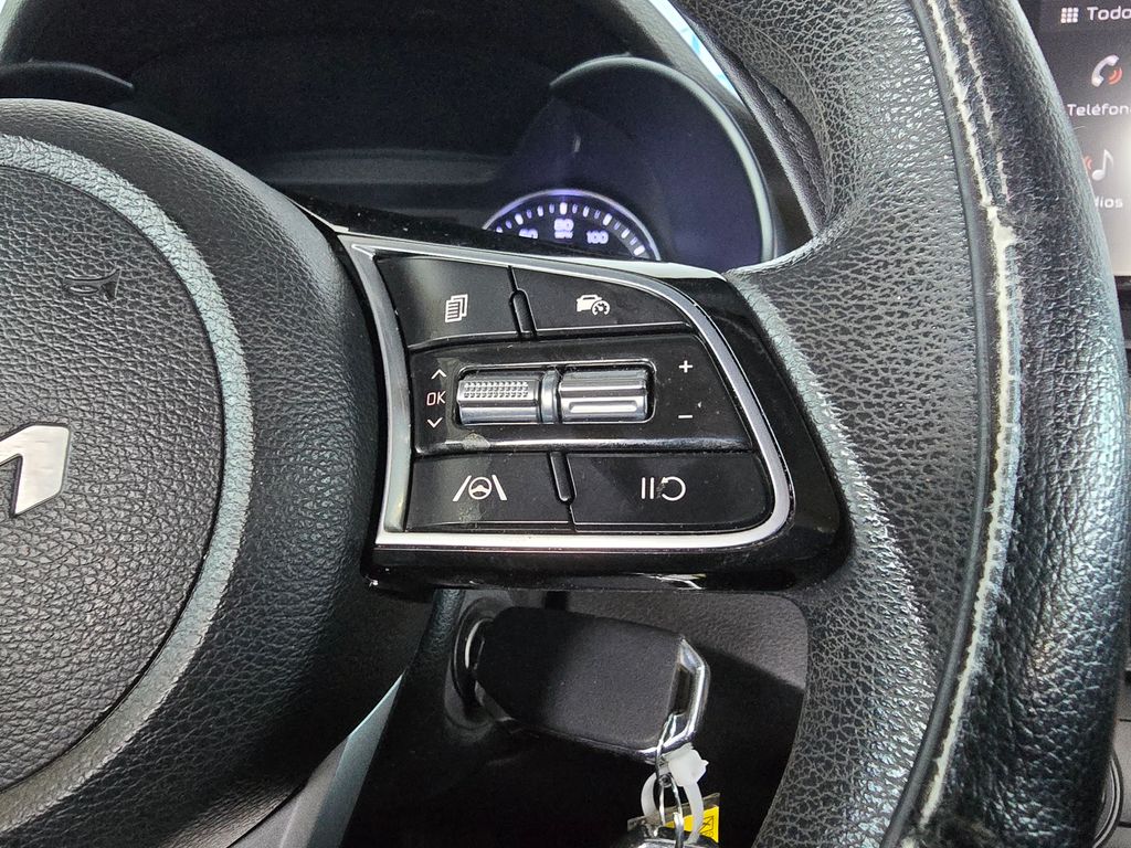 Thumbnail: 2023 Kia Forte - 14
