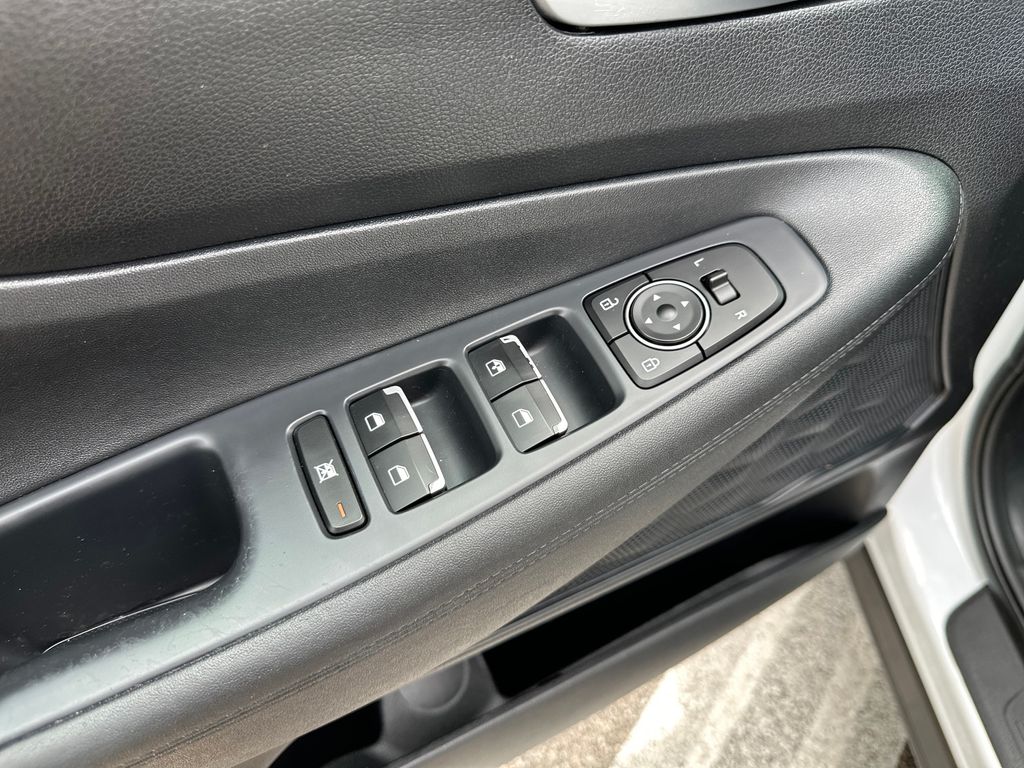 Used Car 2020 Hyundai Santa Fe  Se For Sale Under $20,000 In Austin, Texas