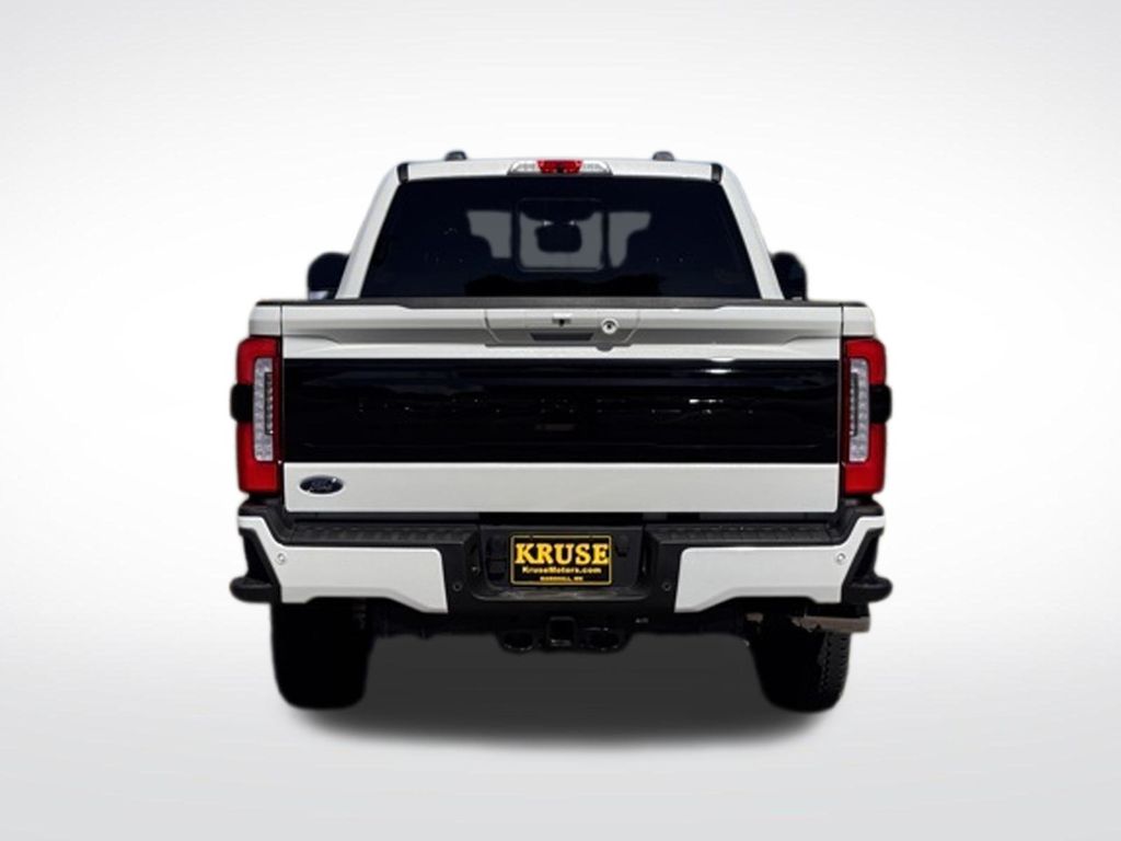 2026 Ford F-250 Super Duty Platinum