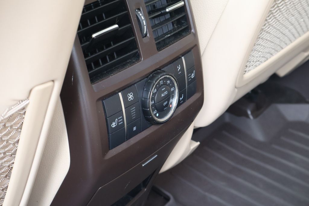 Thumbnail: 2019 Mercedes-Benz GLS - 30