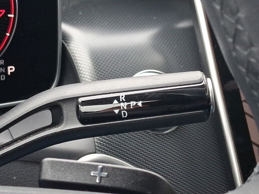 Thumbnail: 2024 Mercedes-Benz GLC - 14