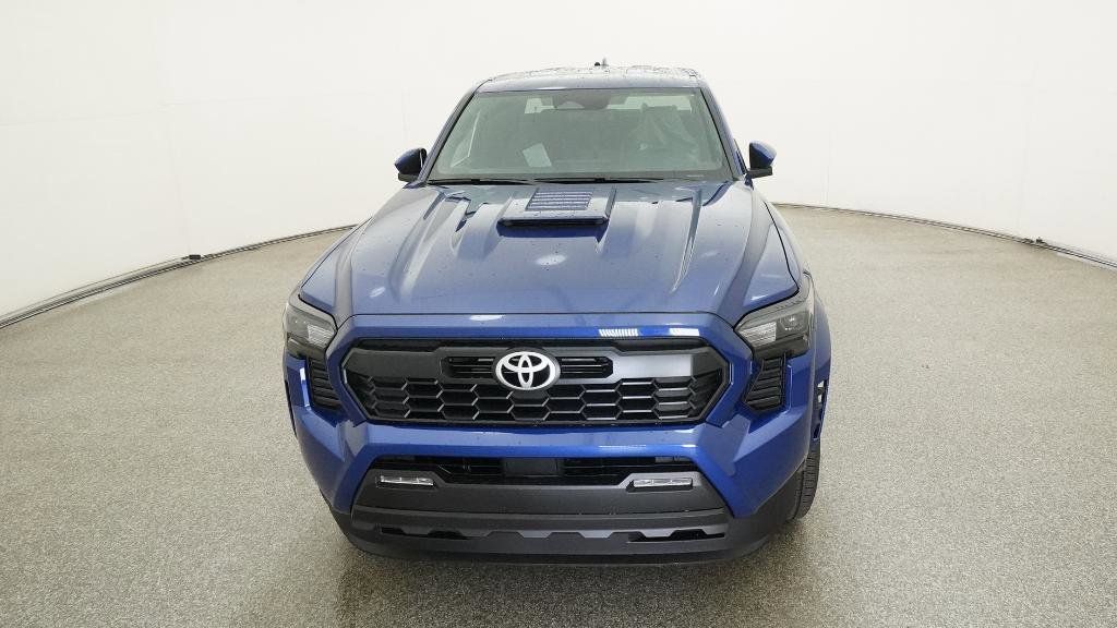 Thumbnail: 2025 Toyota Tacoma - 18
