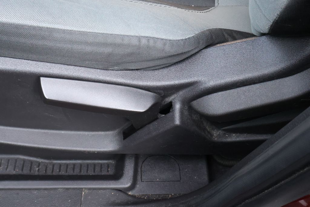2014 Ford Escape S 15
