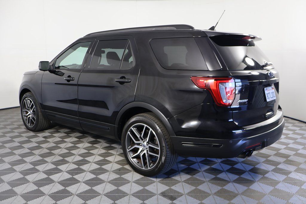 Thumbnail: 2018 Ford Explorer - 6