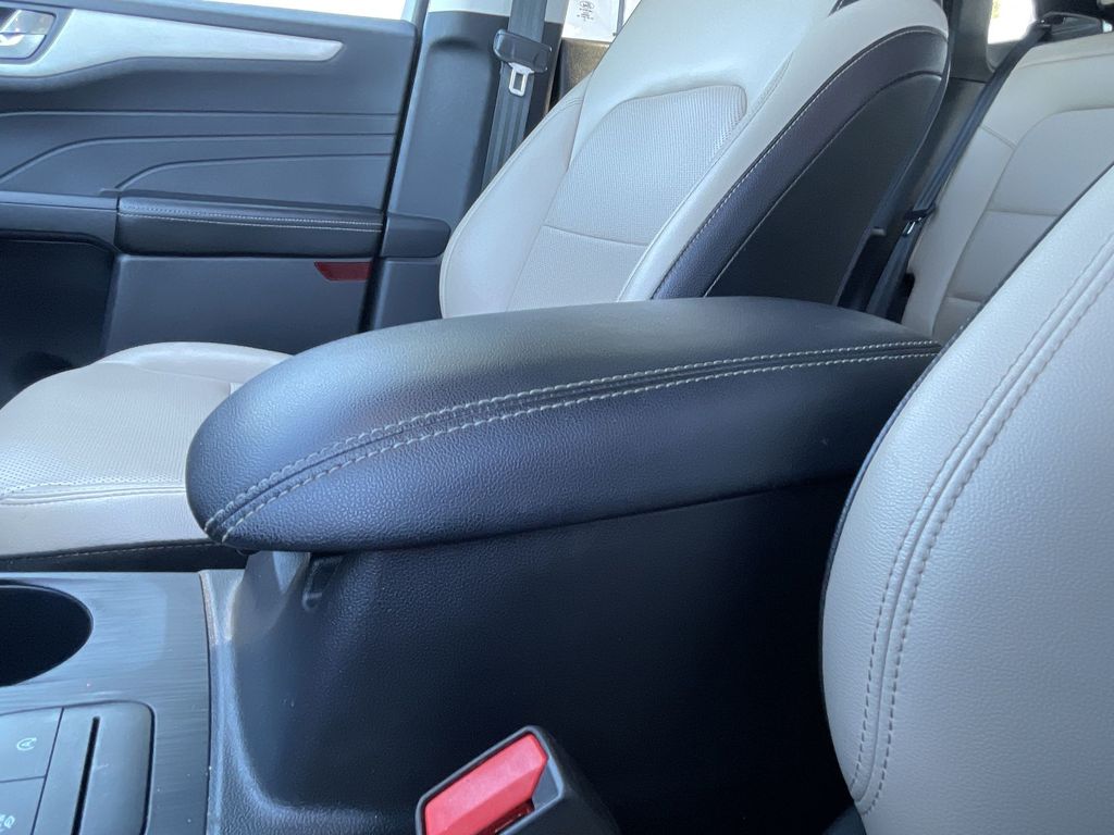 Used 2022 Ford Escape SUV