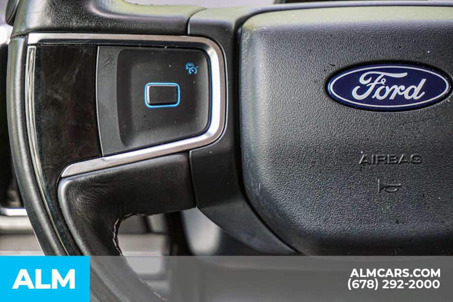 Used 2025 Black Ford Platinum image 32