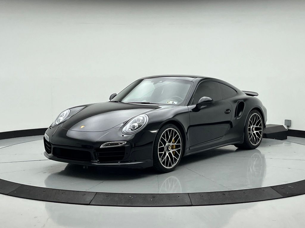 Thumbnail: 2015 Porsche 911 - 1