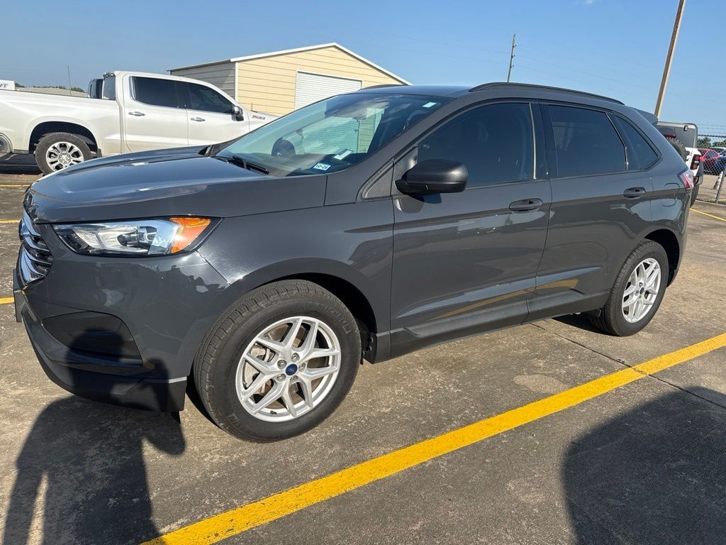 Gray 2021 Ford Edge SUV / Crossover Front-Wheel Drive 8-Speed Automatic