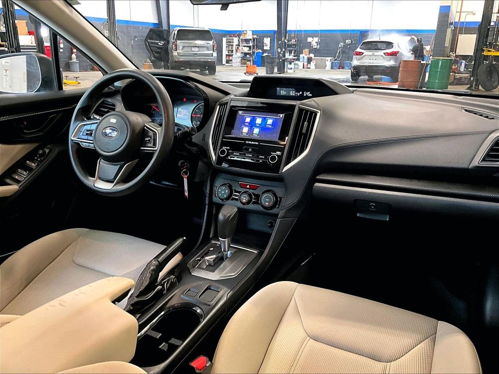 2017 Subaru Impreza — photo 14
