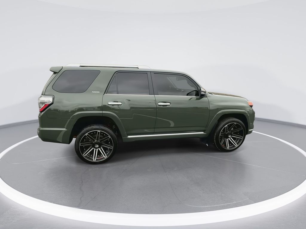 2022 Toyota 4Runner Limited 9