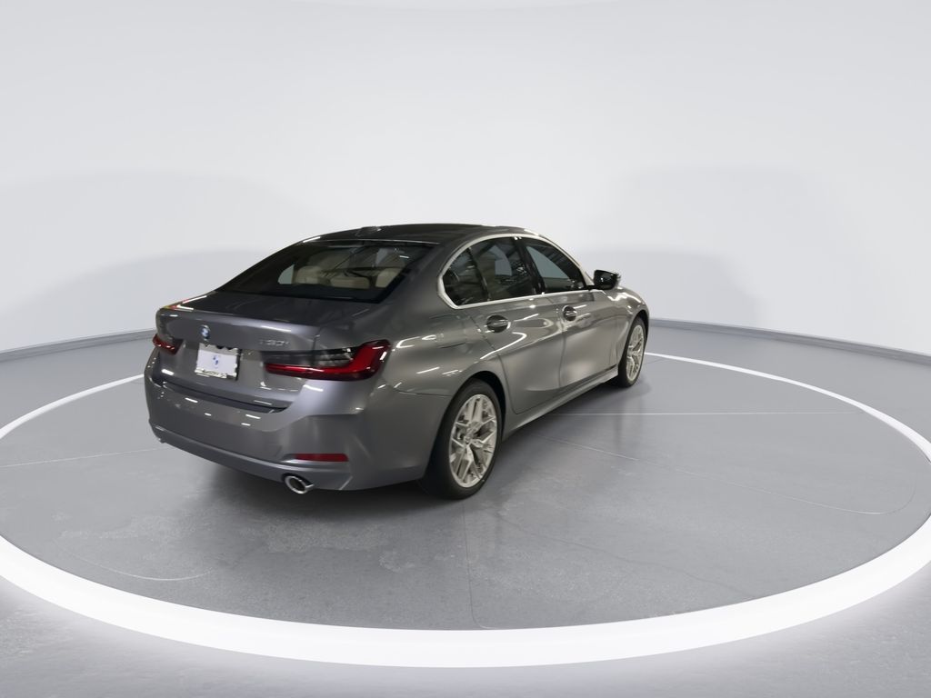 Thumbnail: 2025 BMW 3 Series - 7