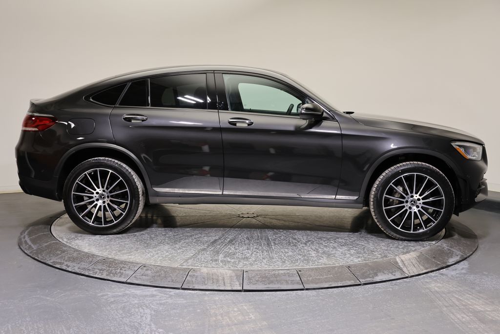 Thumbnail: 2023 Mercedes-Benz GLC - 8