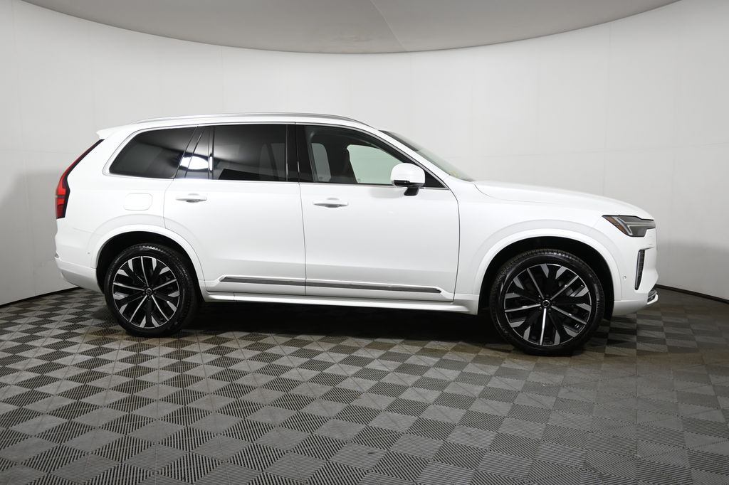 Thumbnail: 2025 Volvo XC90 - 8