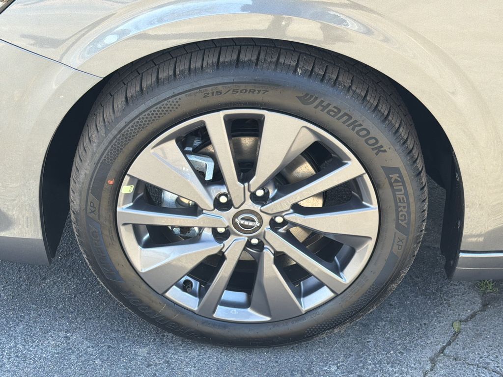 New 2026 Nissan Sentra Sedan