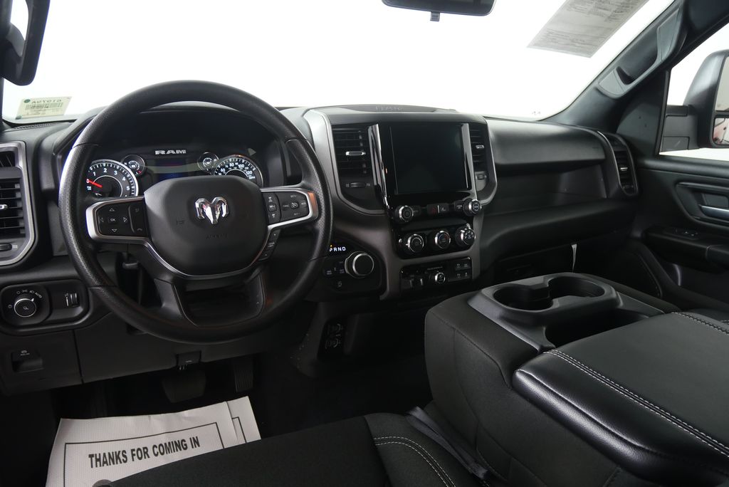 Thumbnail: 2025 RAM 1500 - 21