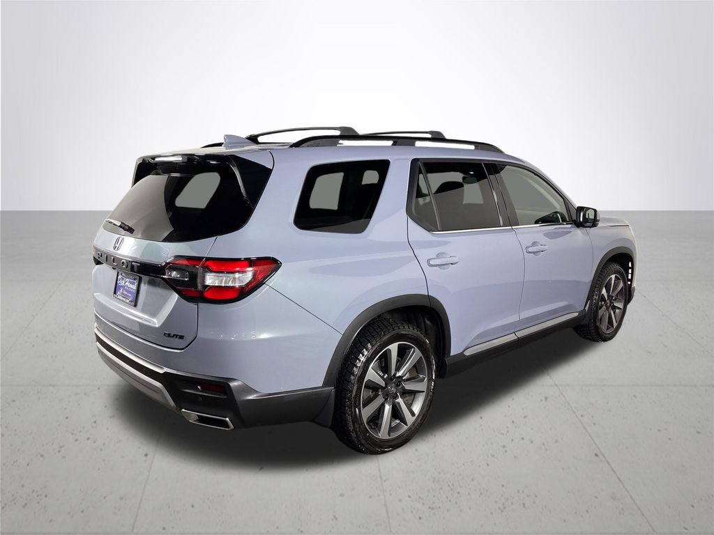 2023 Honda Pilot Elite
