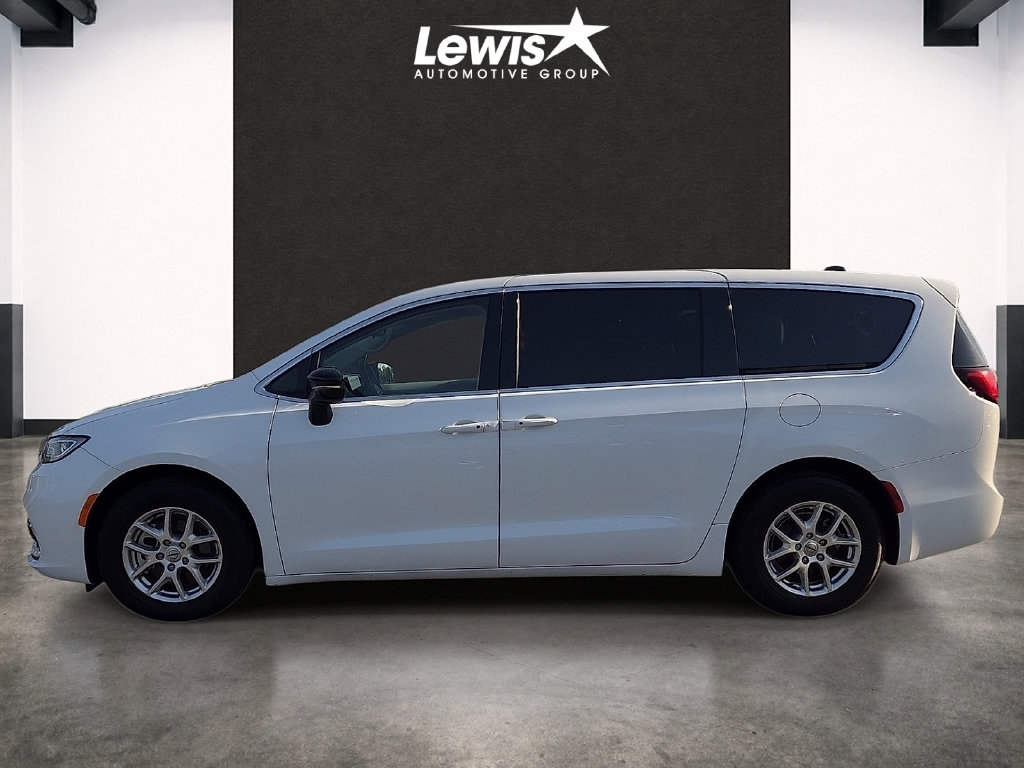 Used 2024 Chrysler Pacifica Touring L For Sale in Farmington, AR