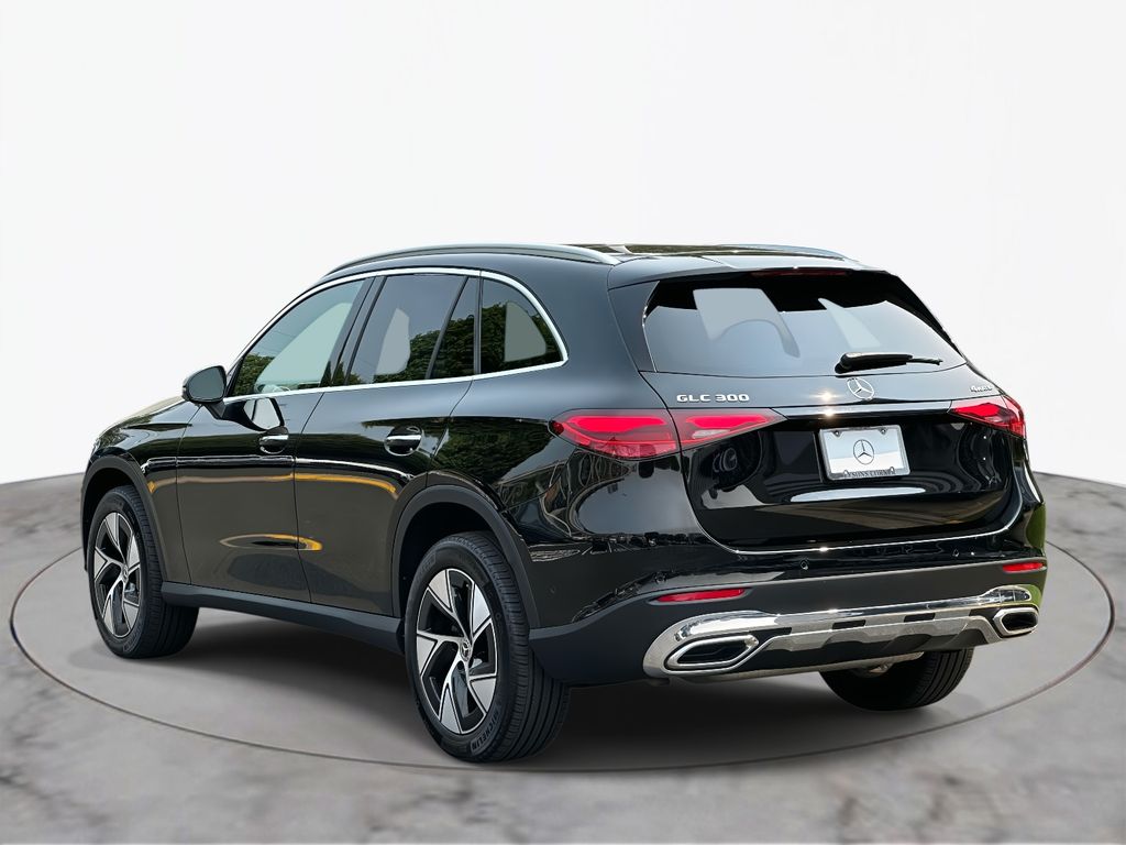2024 Mercedes-Benz GLC 300 6