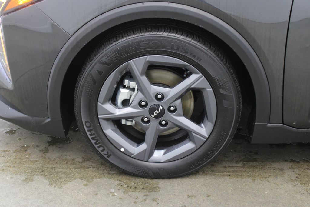 used 2025 Kia K4 car, priced at $18,999