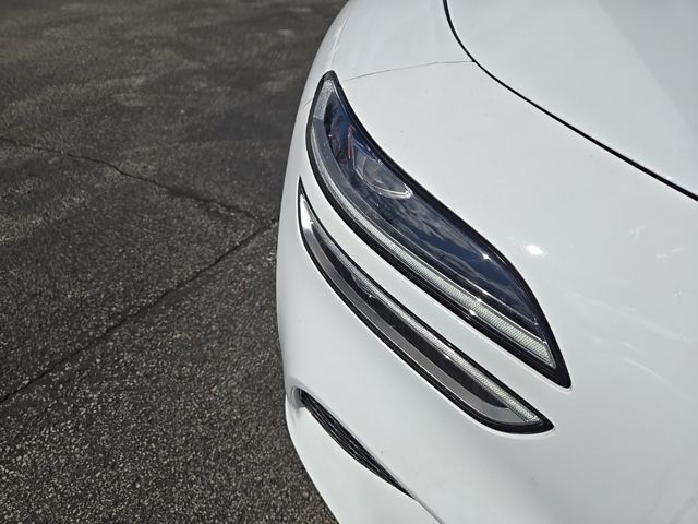 2025 Genesis G70  15