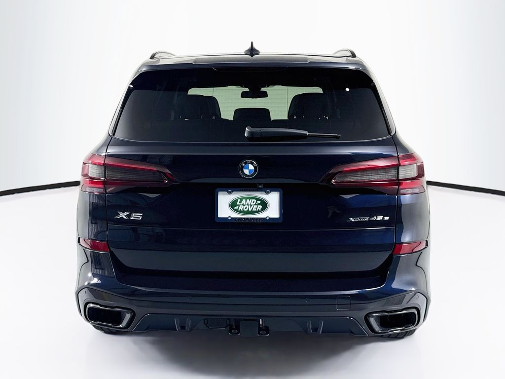 Thumbnail: 2021 BMW X5 - 6