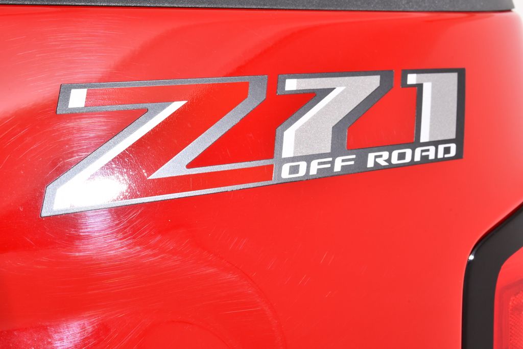 Used 2019 Red Chevrolet LTZ Diesel image 23