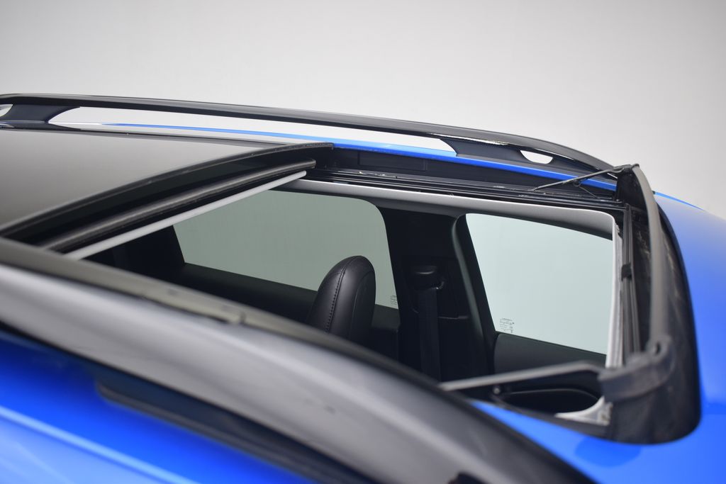 used 2022 Jeep Cherokee car, priced at $27,500