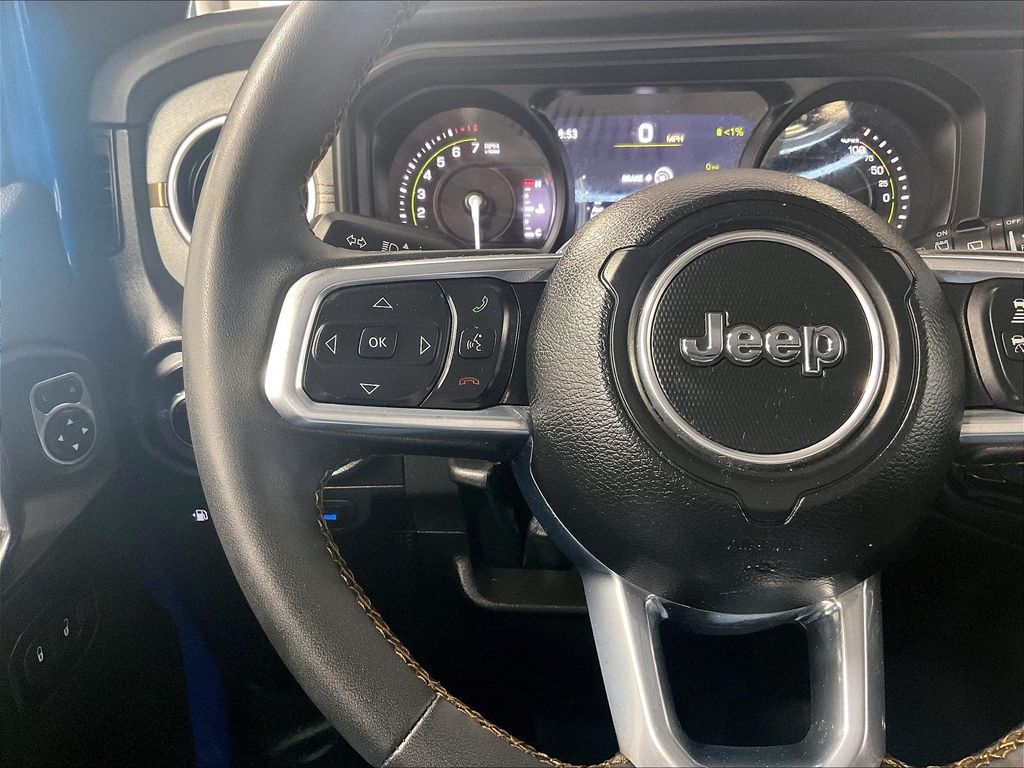 2024 Jeep Wrangler — photo 22