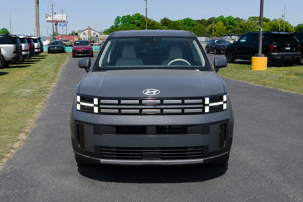 New 2027 Gray Hyundai SE image 2