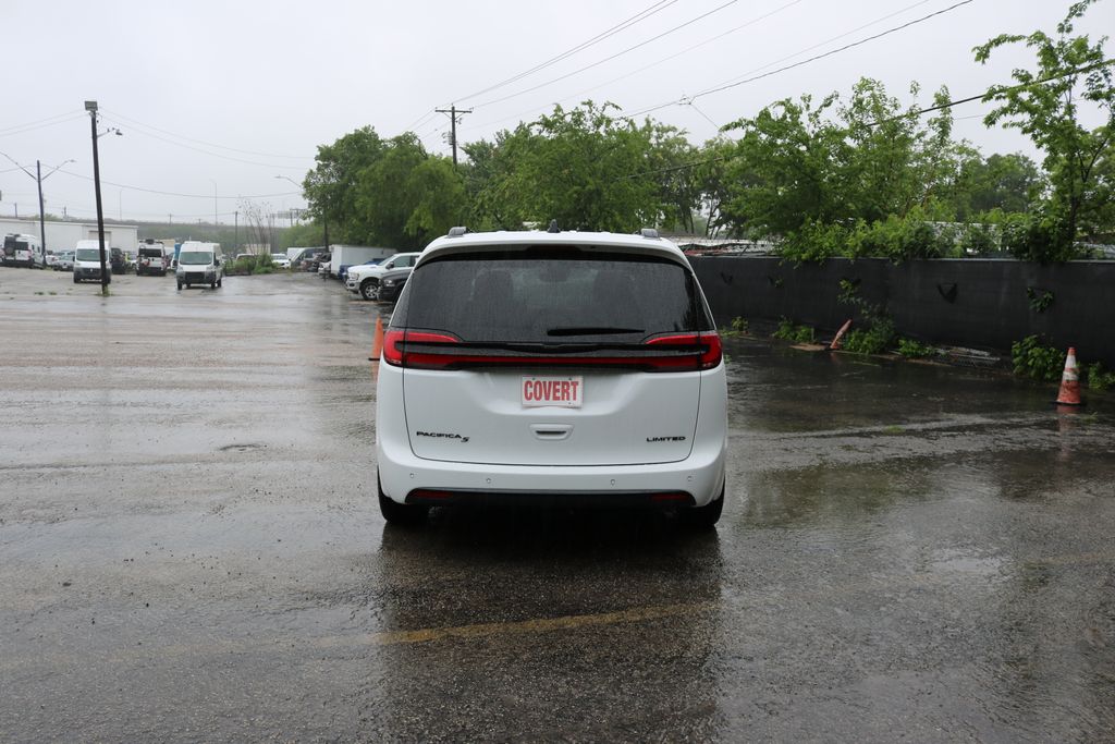 Used Car 2025 Chrysler Pacifica  Limited For Sale Under $50,000 In Austin, Texas