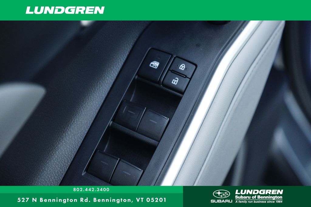 Used 2021 Toyota Highlander SUV