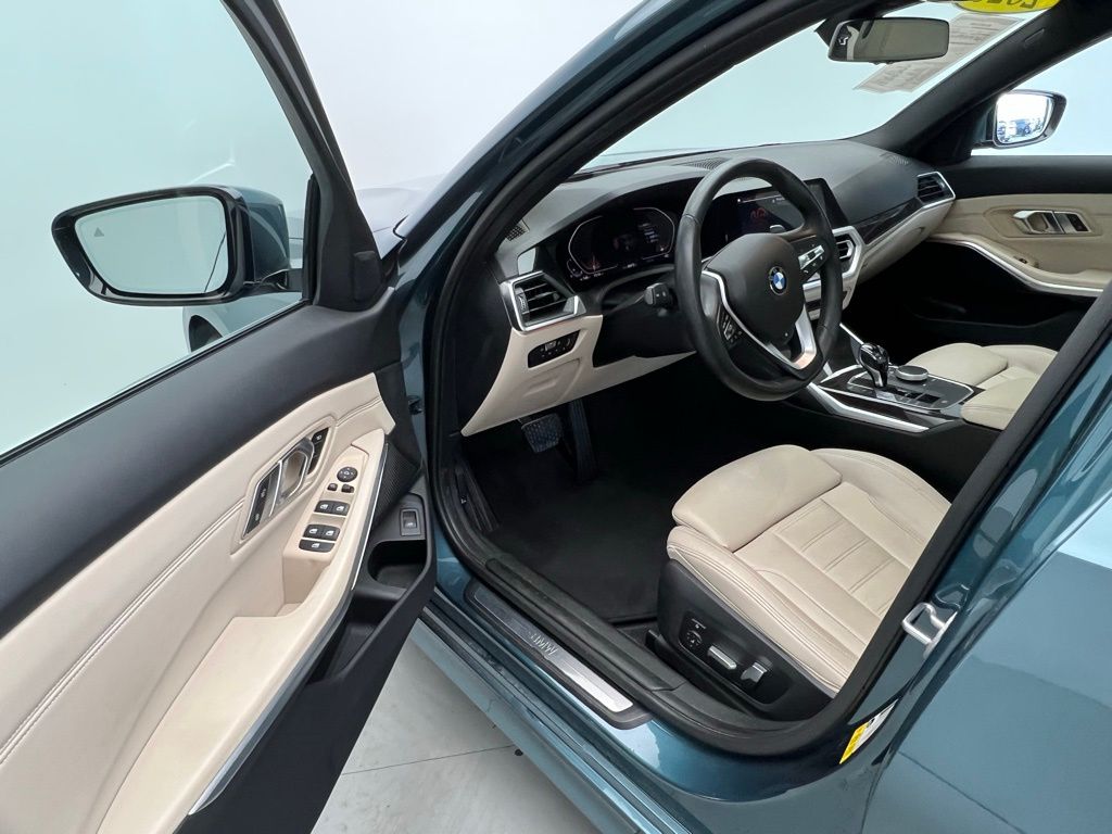 Thumbnail: 2020 BMW 3 Series - 22