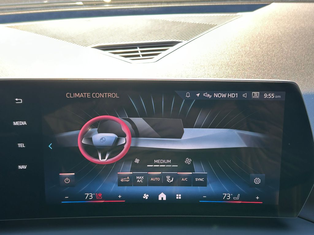 Thumbnail: 2026 BMW 2 Series - 24