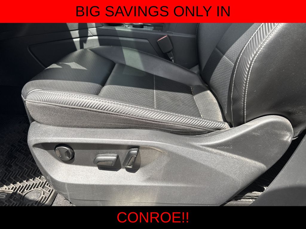 2022 Volkswagen Atlas Cross Sport 3.6L V6 SE w/Technology  at DeMontrond Auto Country