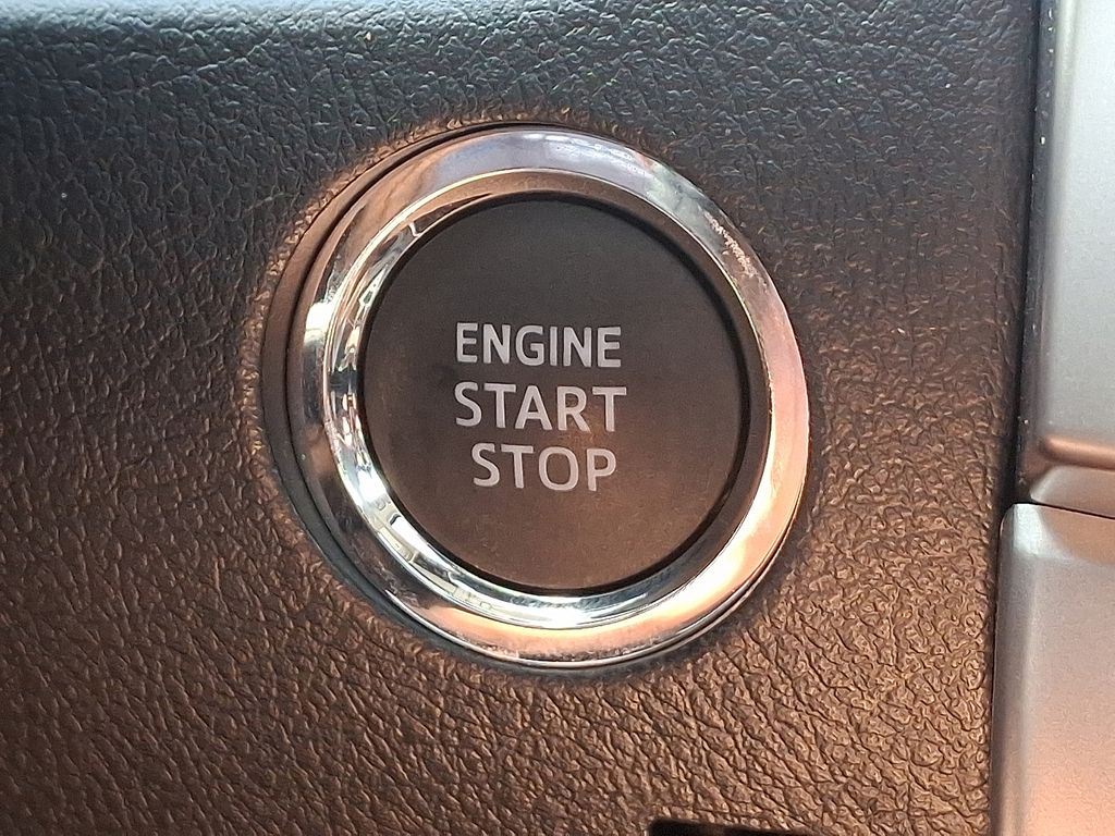 Thumbnail: 2023 Toyota 4Runner - 23