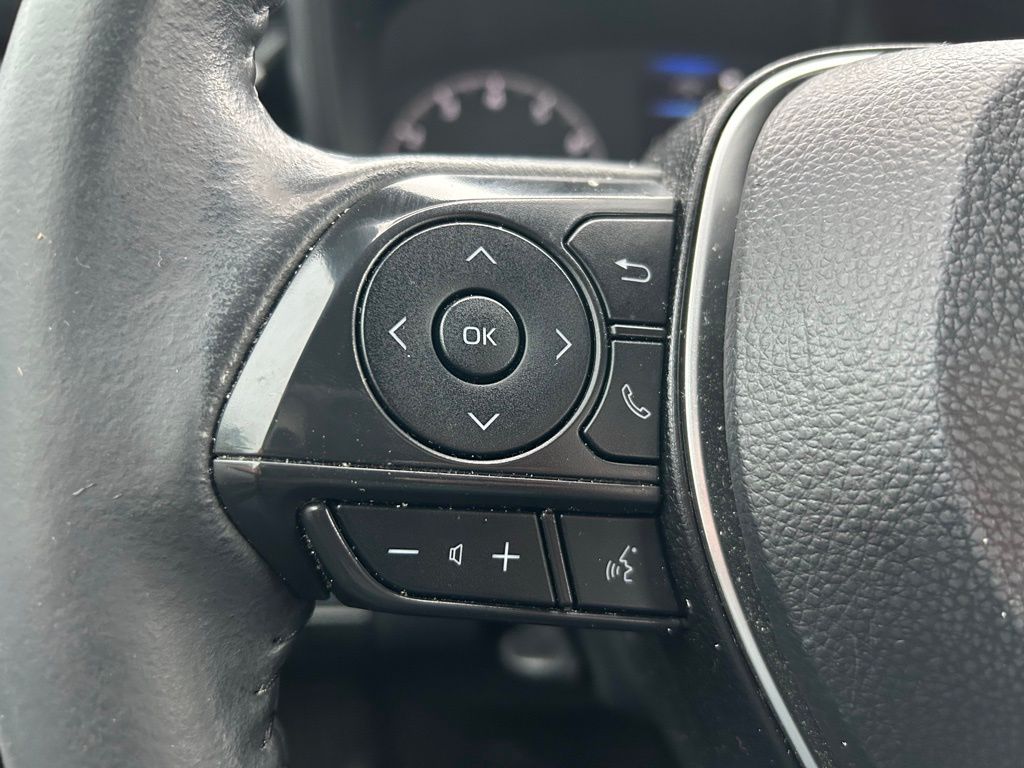 2024 Toyota Corolla SE 19