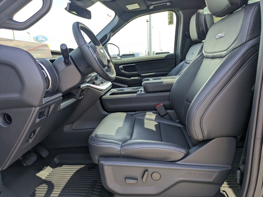 2027 Ford Expedition 