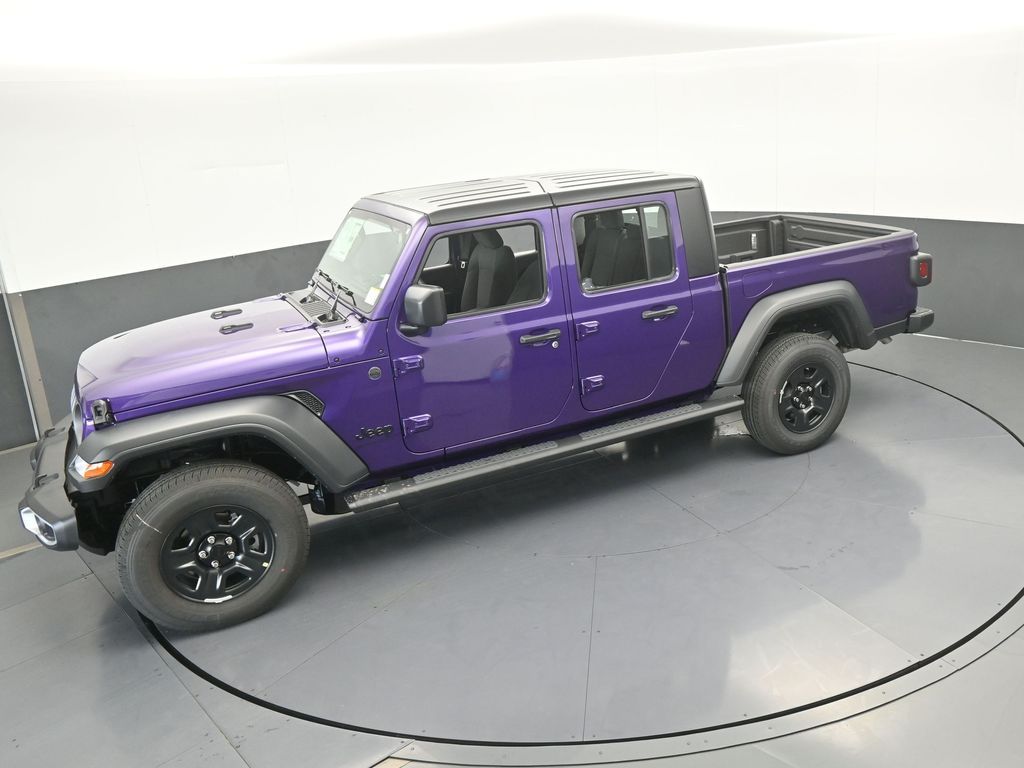 New 2026 Reign Jeep Sport image 38