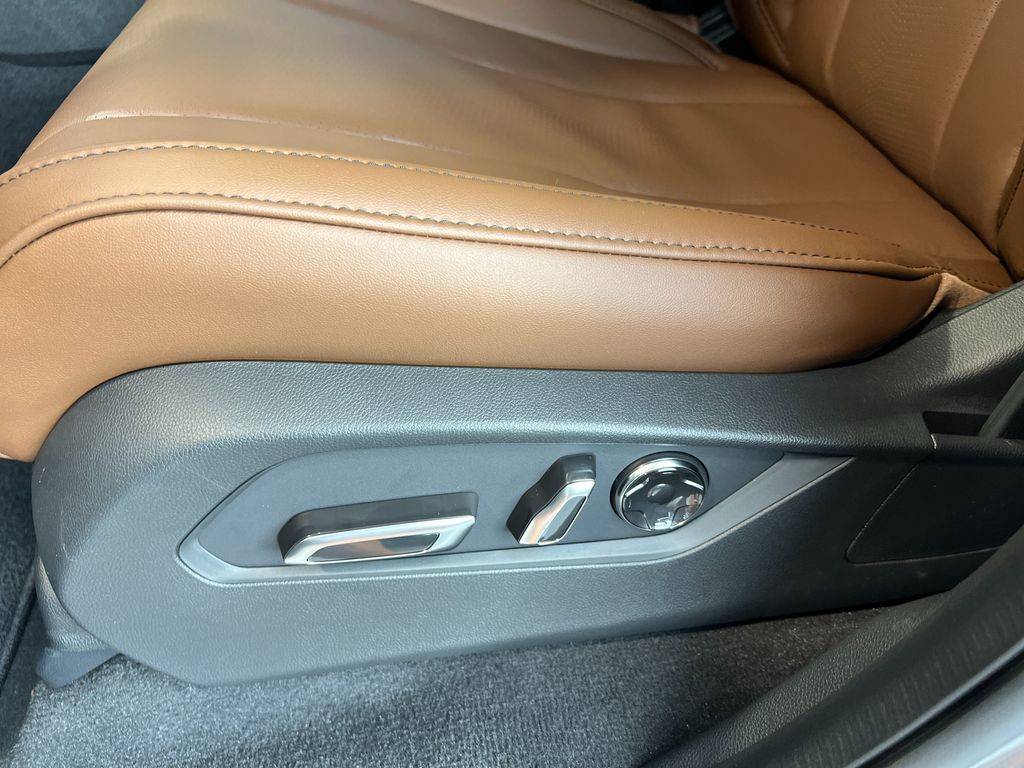 new 2026 Acura MDX car, priced at $61,450