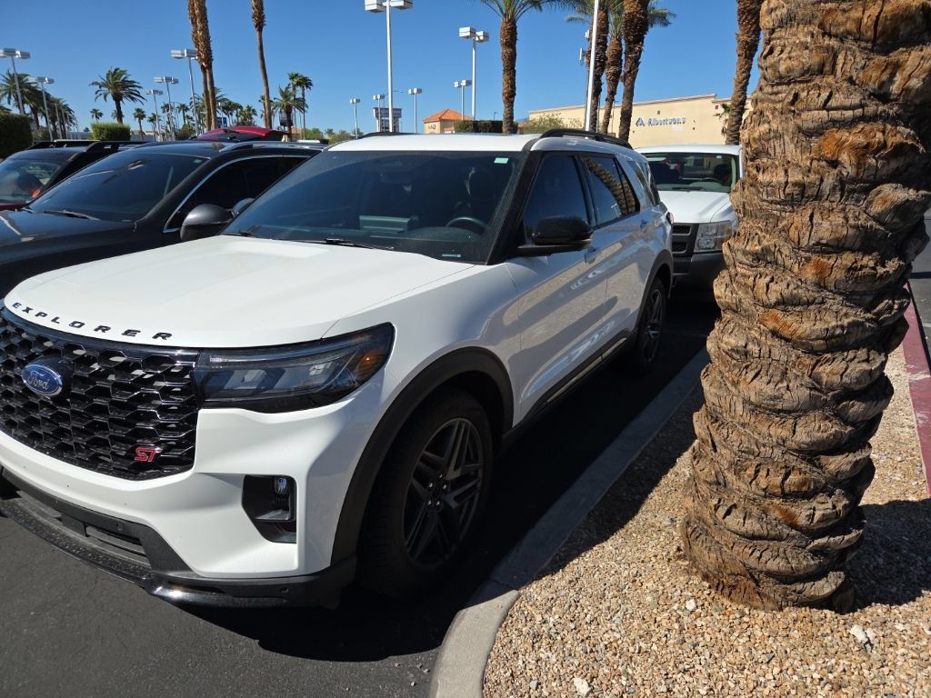 2025 Ford Explorer Blanco (Star White Metallic Tri-Coat) SUV/Crossover Tracción en las cuatro ruedas Automática