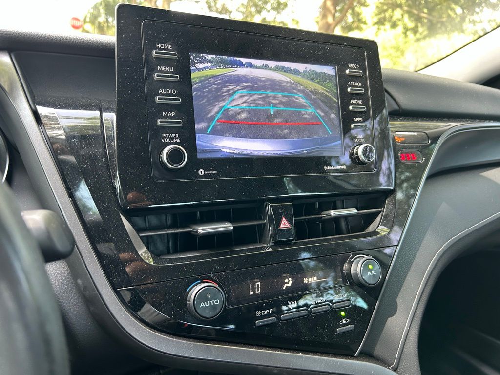 2021 Toyota Camry SE 20