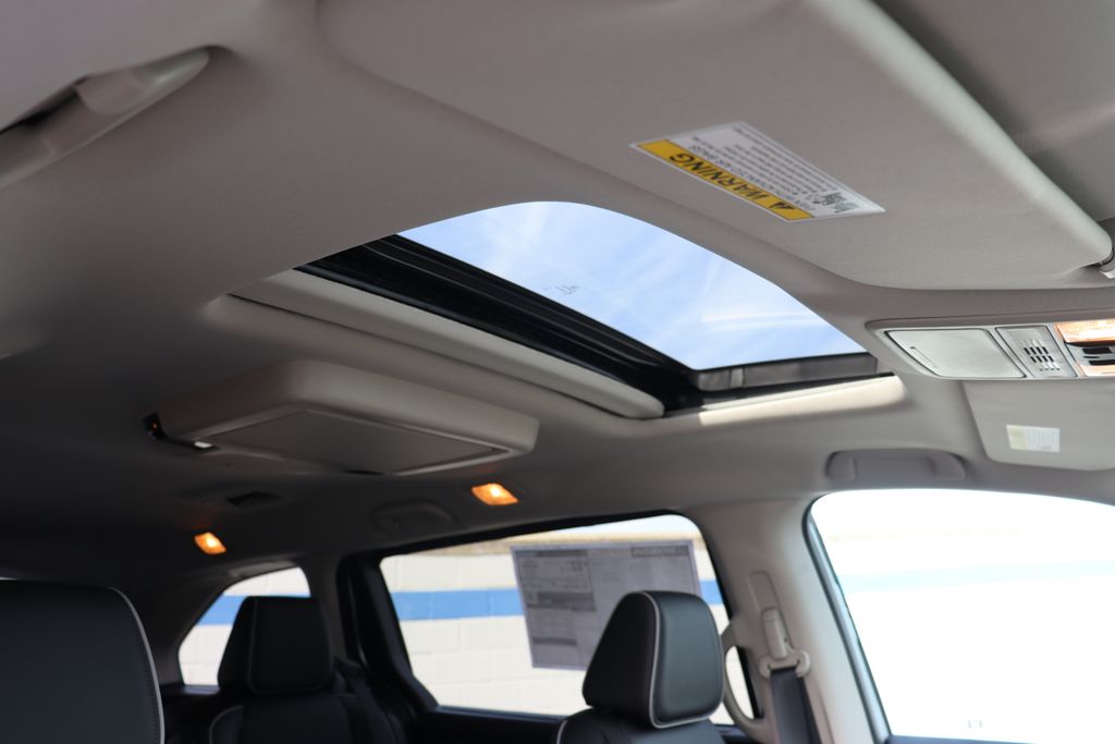 Thumbnail: 2025 Honda Odyssey - 28