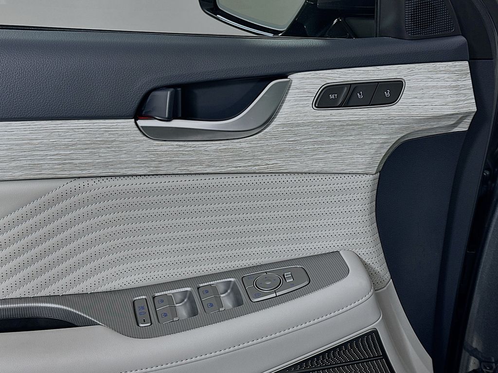 Thumbnail: 2025 Hyundai Palisade - 18