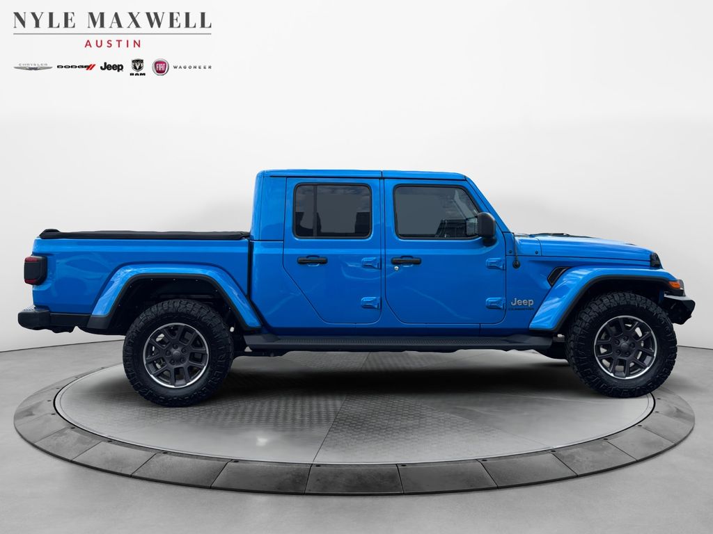 Used Car 2022 Jeep Gladiator  Overland For Sale Under $30,000 In Austin, Texas