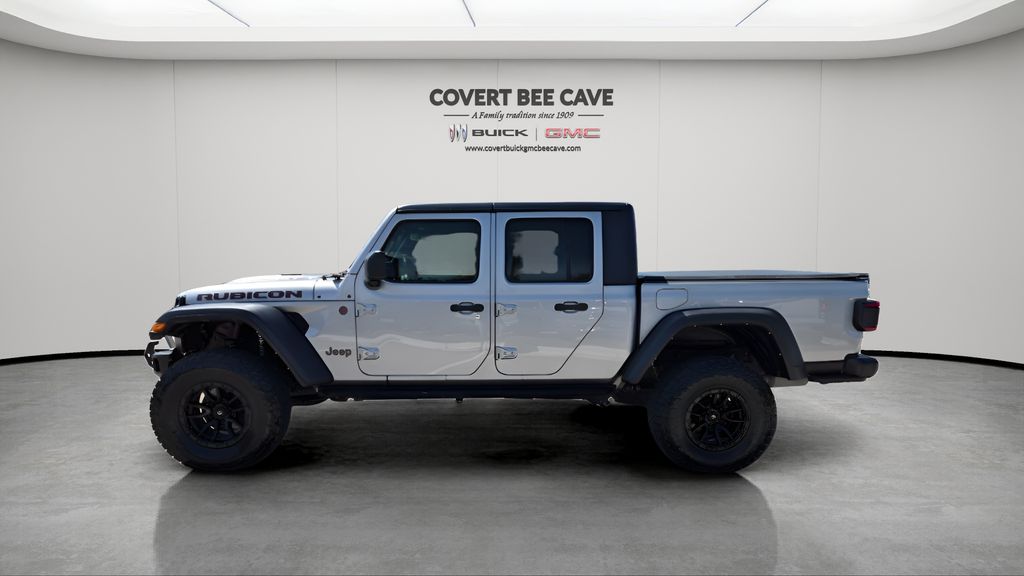 Used 2021 Silver Jeep Rubicon image 5