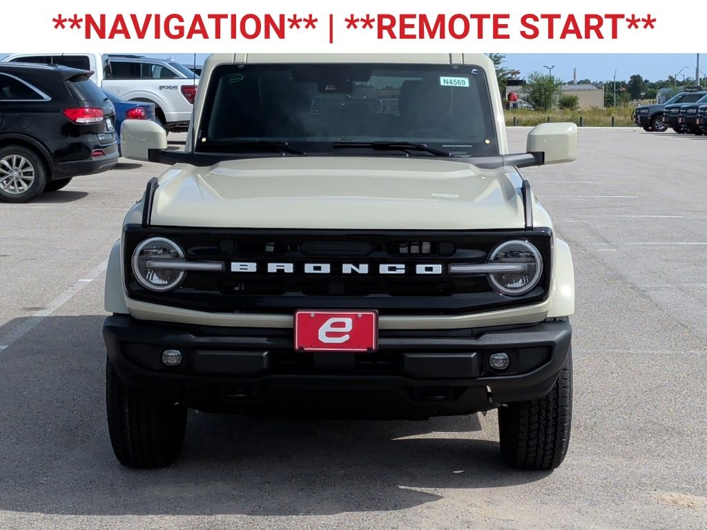 2026 Ford Bronco Outer Banks - 1