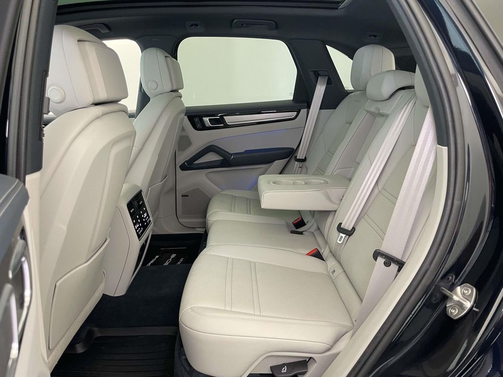 2023 Porsche Cayenne Platinum Edition Blue at Audi Porsche Sewickley