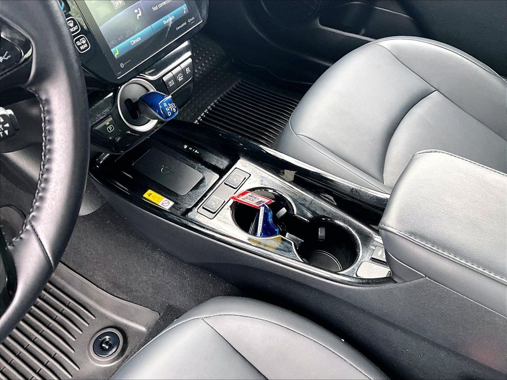 2022 Toyota Prius Prime — photo 20