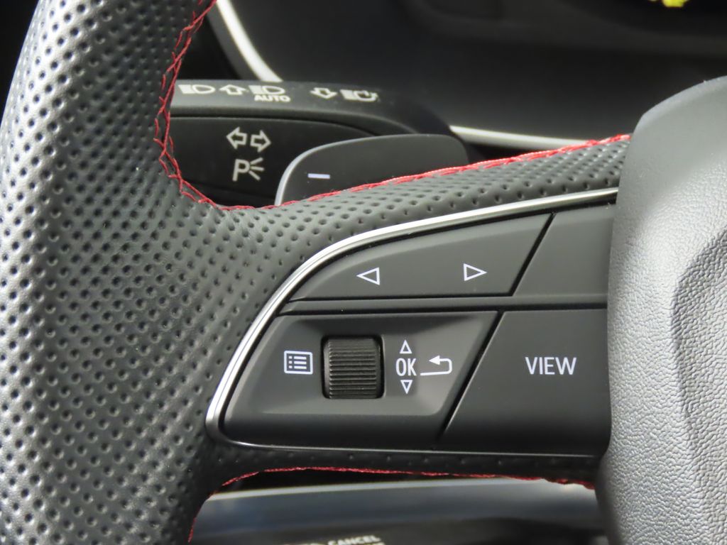 Thumbnail: 2025 Audi Q3 - 17